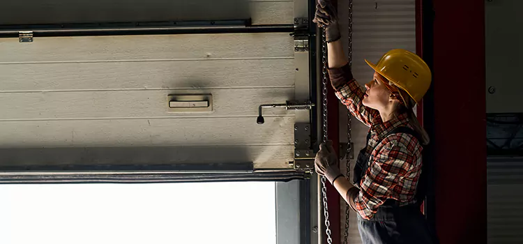 Addressing Common Garage Door Stoppage Issues in Chula Vista, CA